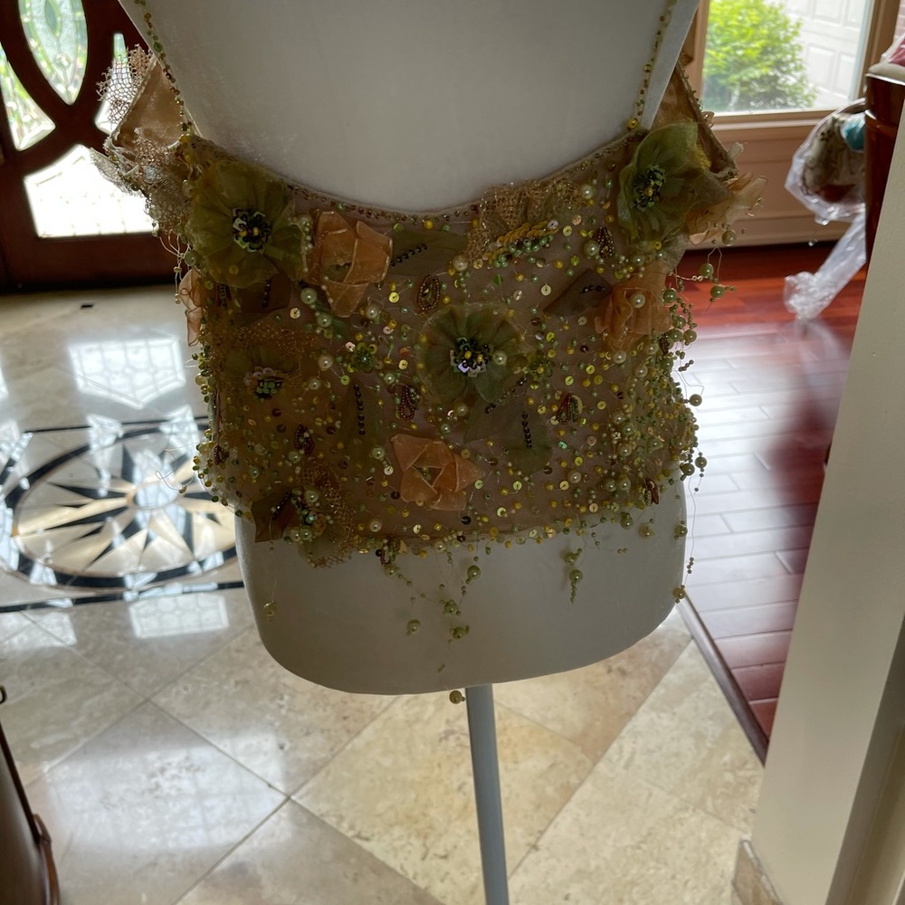 Dress - Picture 6 of 7